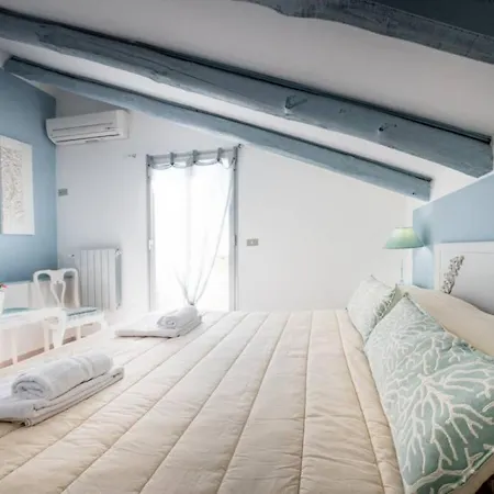 Aroma Di Naxos * Giardini Naxos